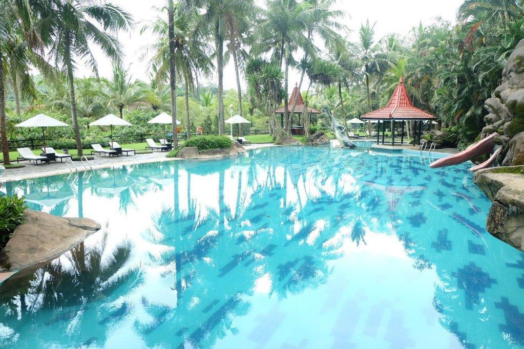 Puri Asri Hotel&Resort Magelang Exterior foto