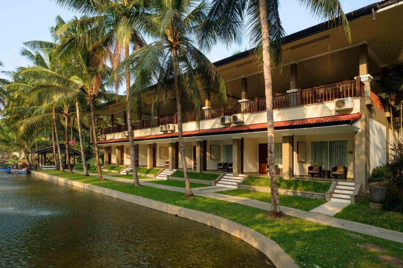 Puri Asri Hotel&Resort Magelang Exterior foto